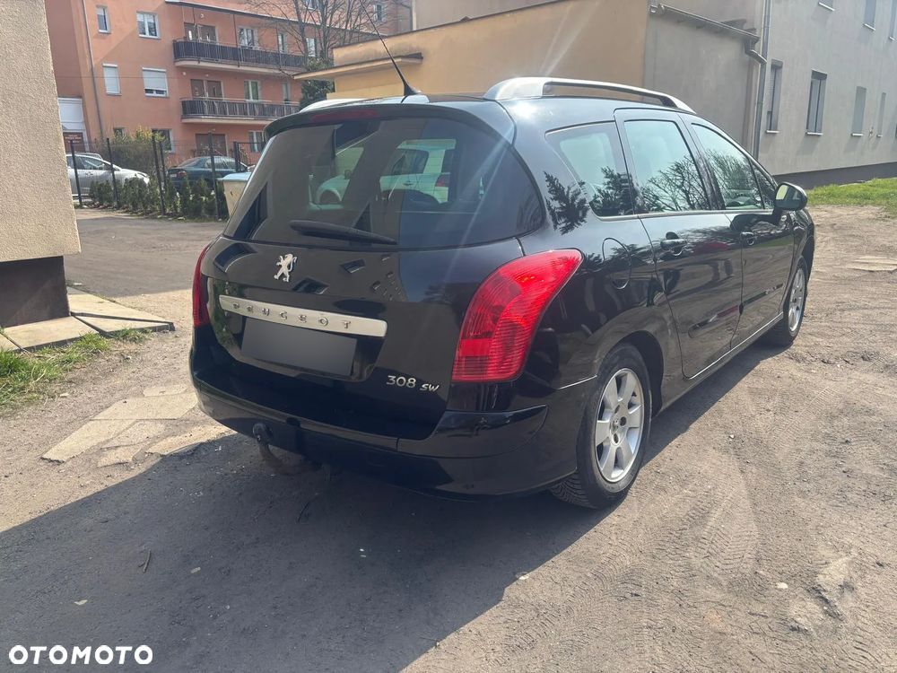 Peugeot 308 HDi FAP 110 Premium - 8