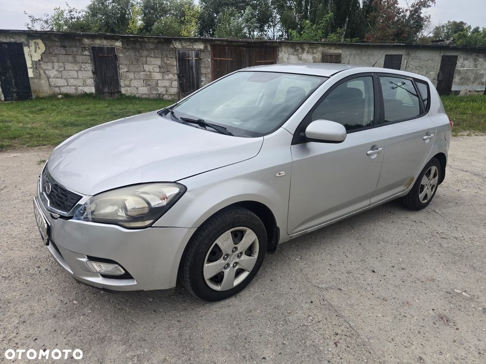 Kia Ceed 1.6 Comfort + - 4