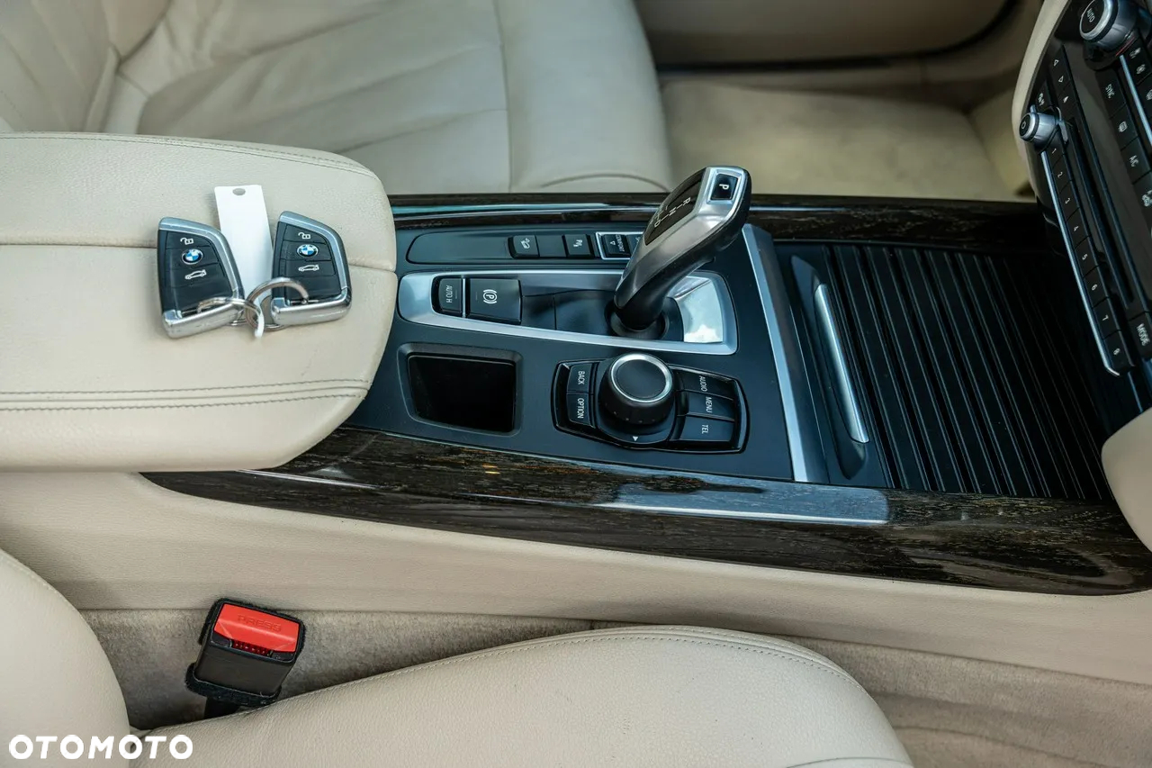 BMW X5 xDrive25d - 22