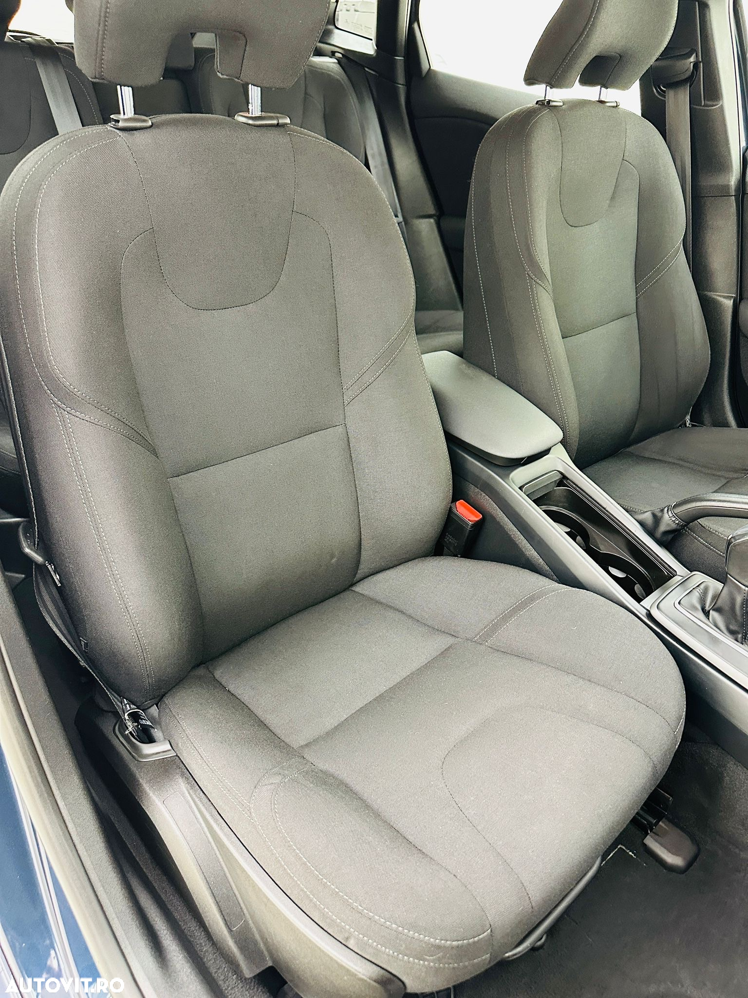 Volvo V40 - 21