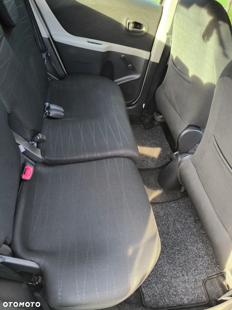 Toyota Yaris - 6