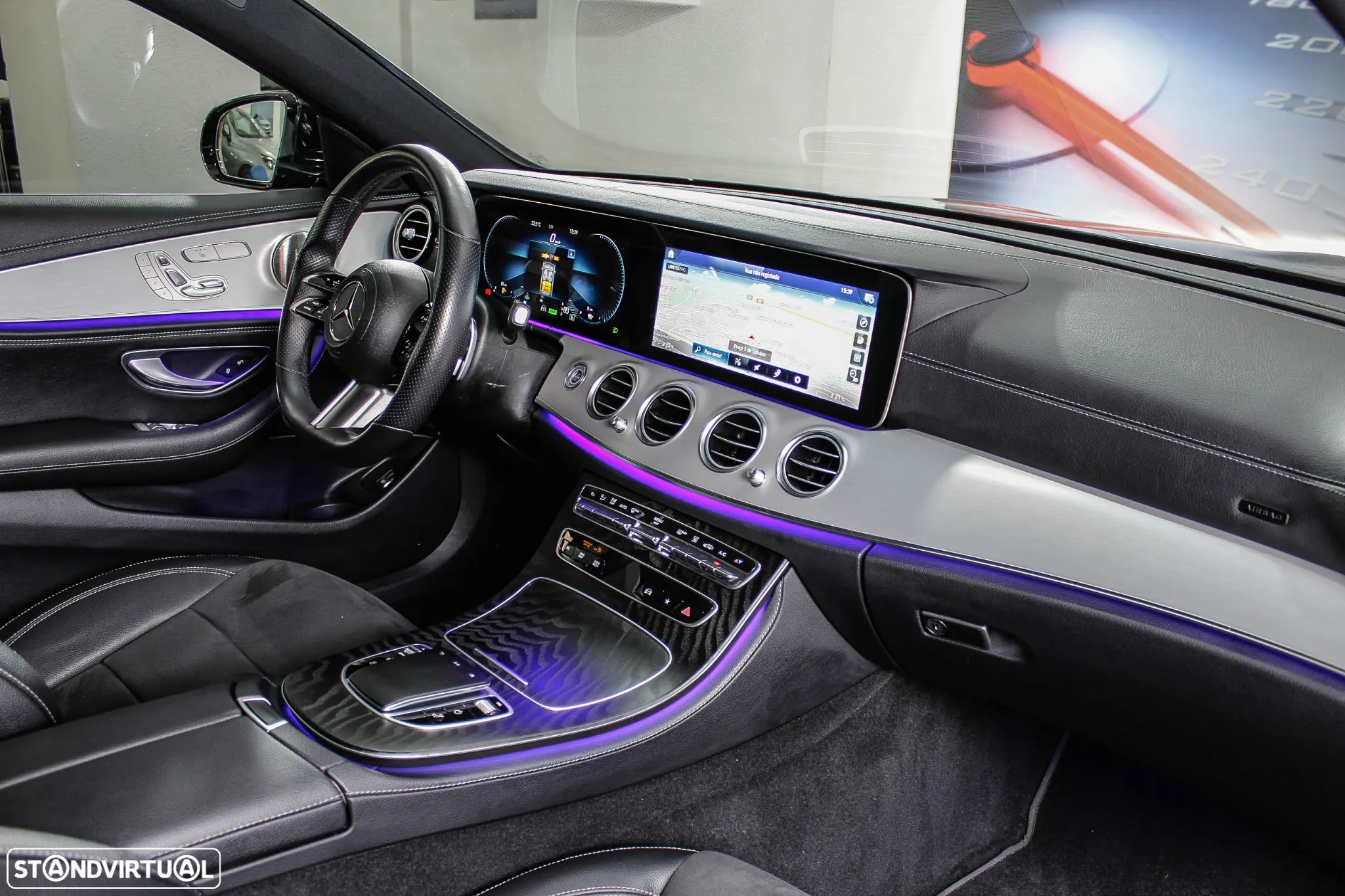 Mercedes-Benz E 300 de AMG Line - 30