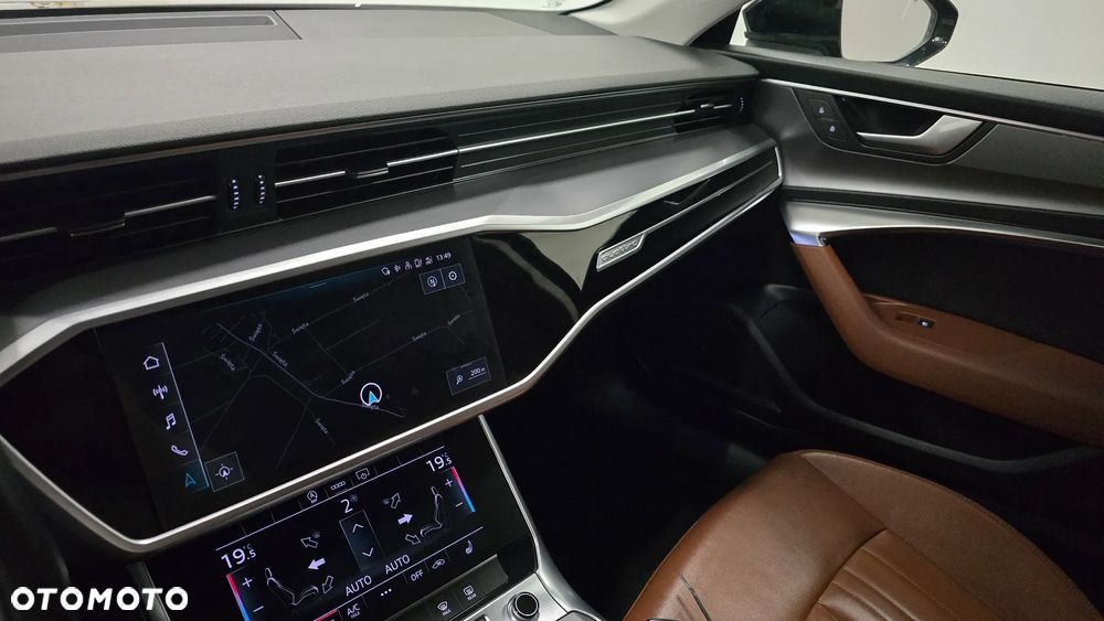 Audi A6 Avant 40 TDI quattro S tronic S line - 28