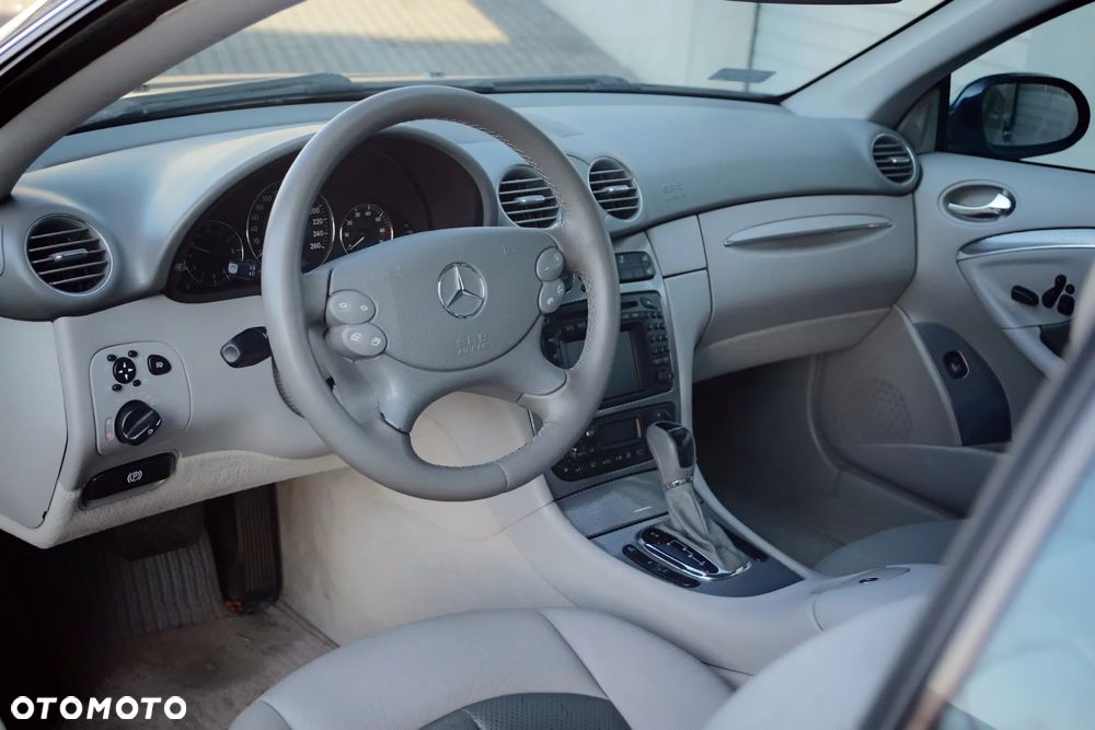 Mercedes-Benz CLK 500 Avantgarde - 15
