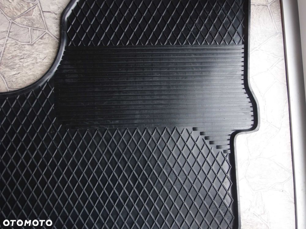 Dywaniki Gumowe Korytka Mercedes Sprinter Volkswagen Crafter VW Rok 06 - 5