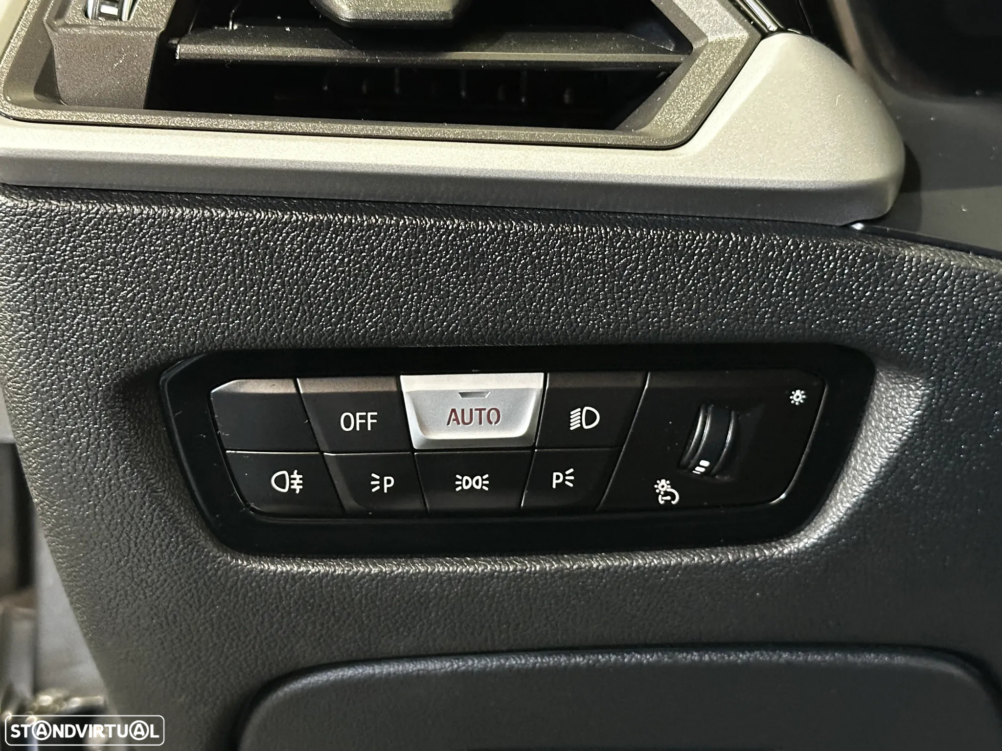 BMW 330 e Corporate Edition Auto - 22