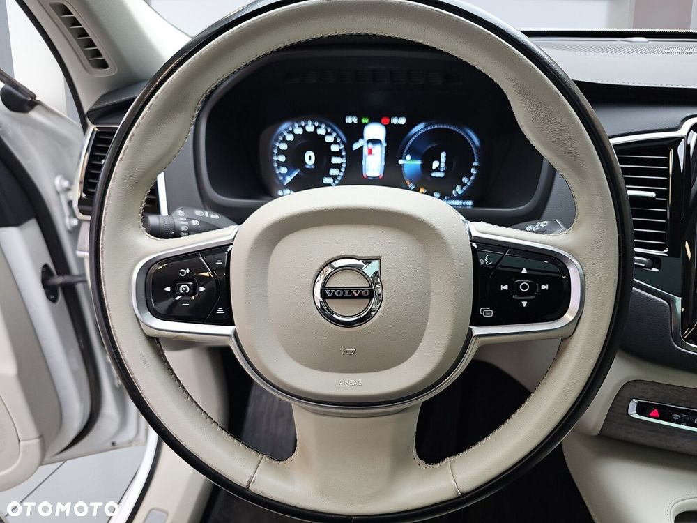 Volvo XC 90 T8 AWD Plug-In Hybrid Inscription 7os - 11