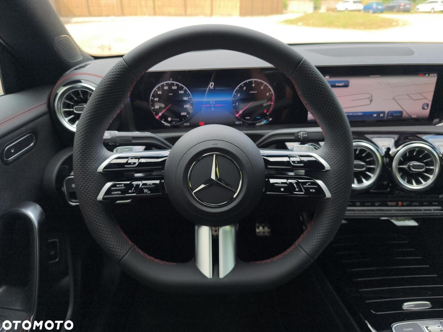 Mercedes-Benz CLA - 15