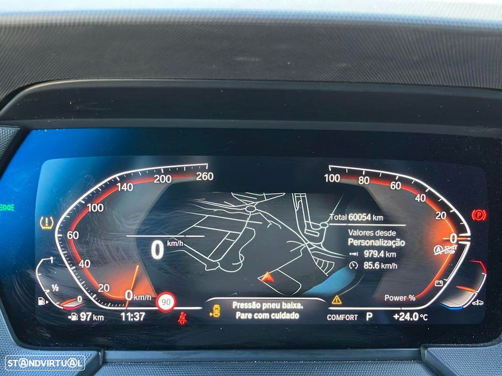 BMW 118 i Pack Desportivo M Auto - 12