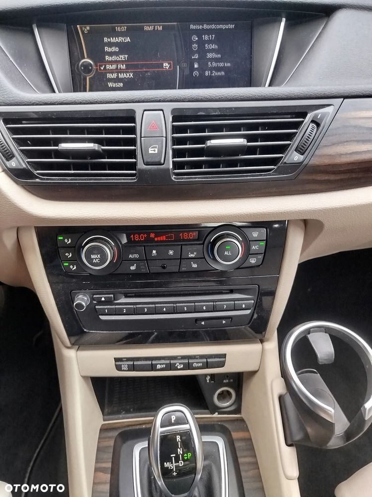 BMW X1 xDrive25d xLine - 12