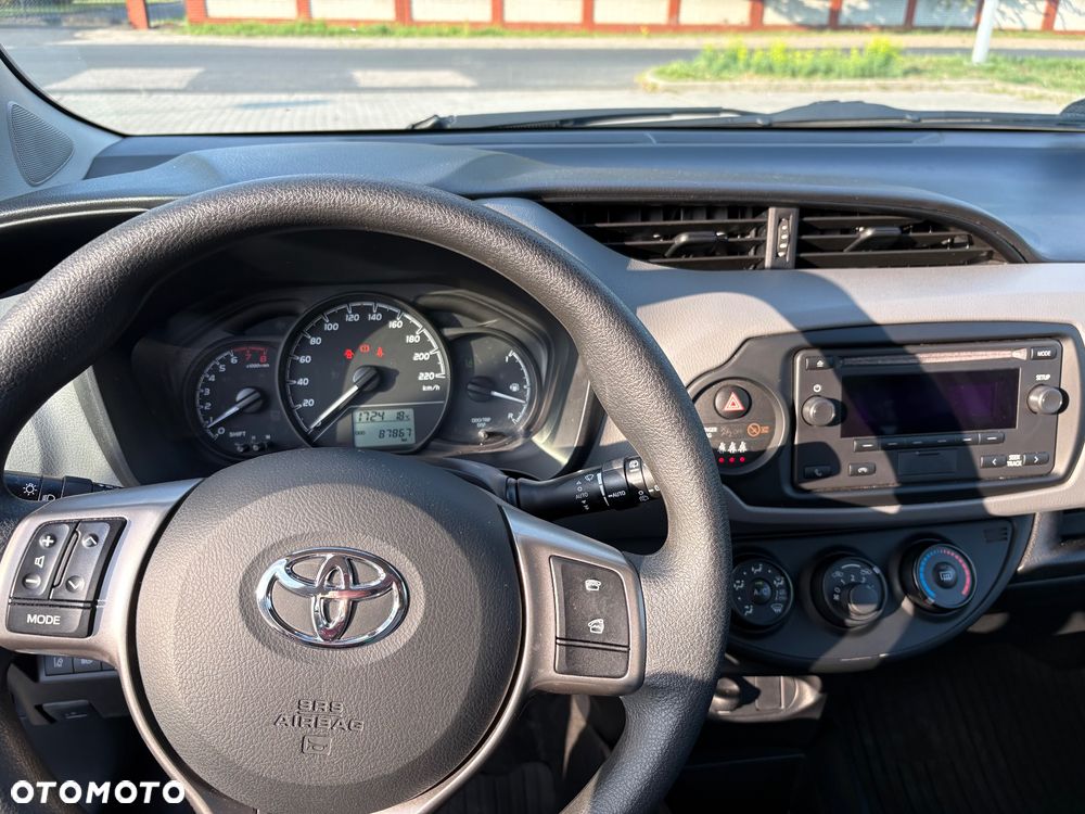Toyota Yaris 1.5 Active - 6