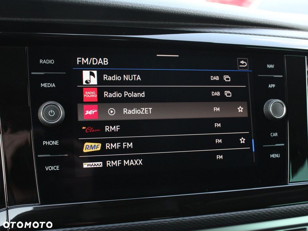 Volkswagen Caravelle - 29