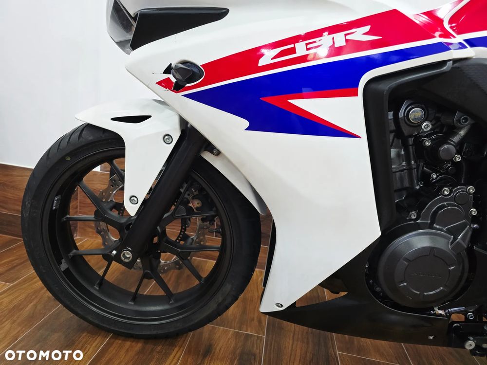 Honda CBR - 13
