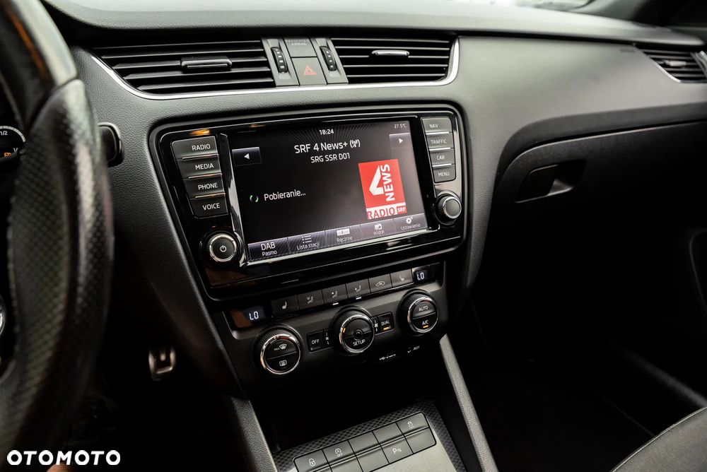 Skoda Octavia 2.0 TSI (Green tec) DSG RS - 36