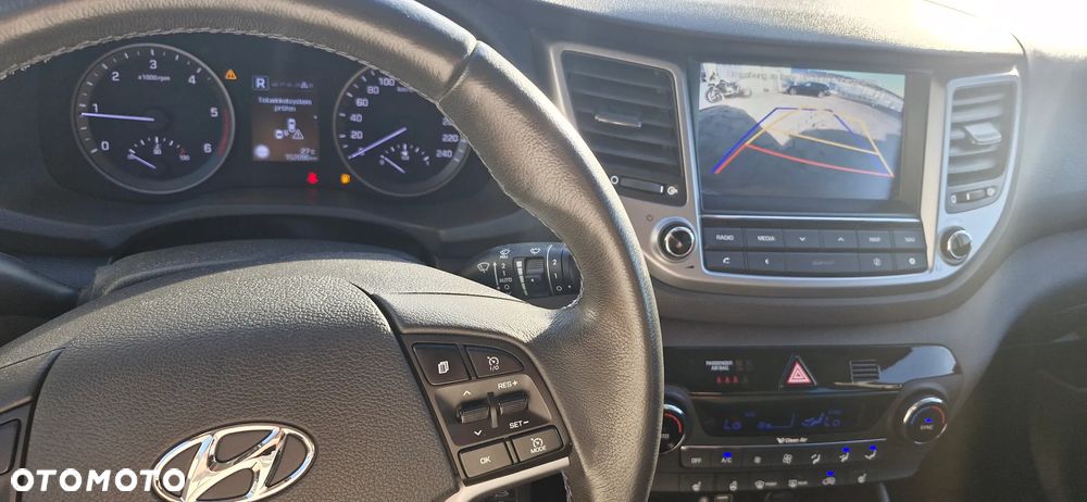 Hyundai Tucson 1.7 CRDI BlueDrive Comfort 2WD - 8
