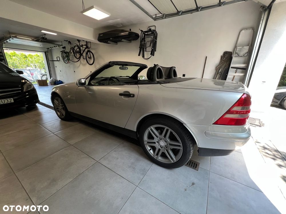 Mercedes-Benz SLK 200 - 4