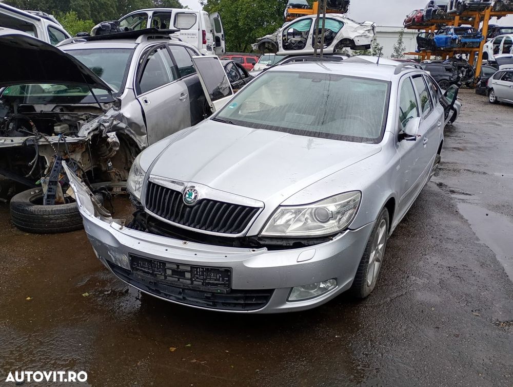 Tub admisie 3c0129363 1.6 tdi CAYC Skoda Octavia 2 [facelift] [2008 - - 5