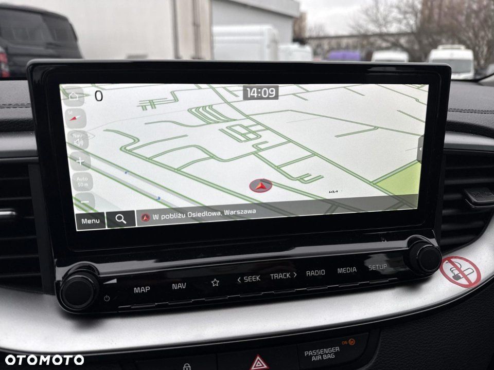 Kia Ceed - 9