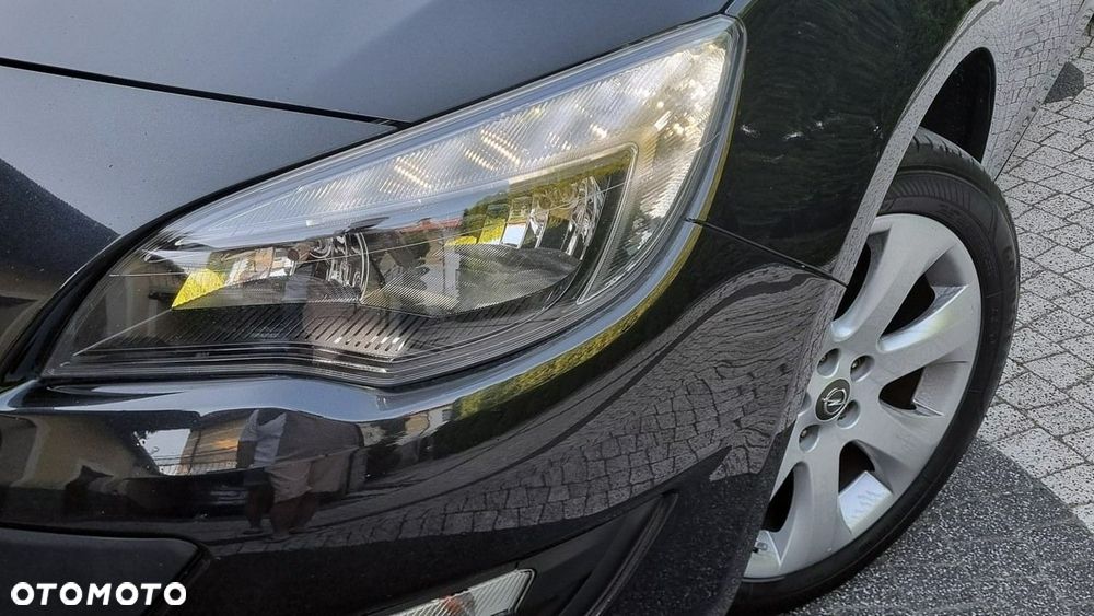 Opel Astra - 2