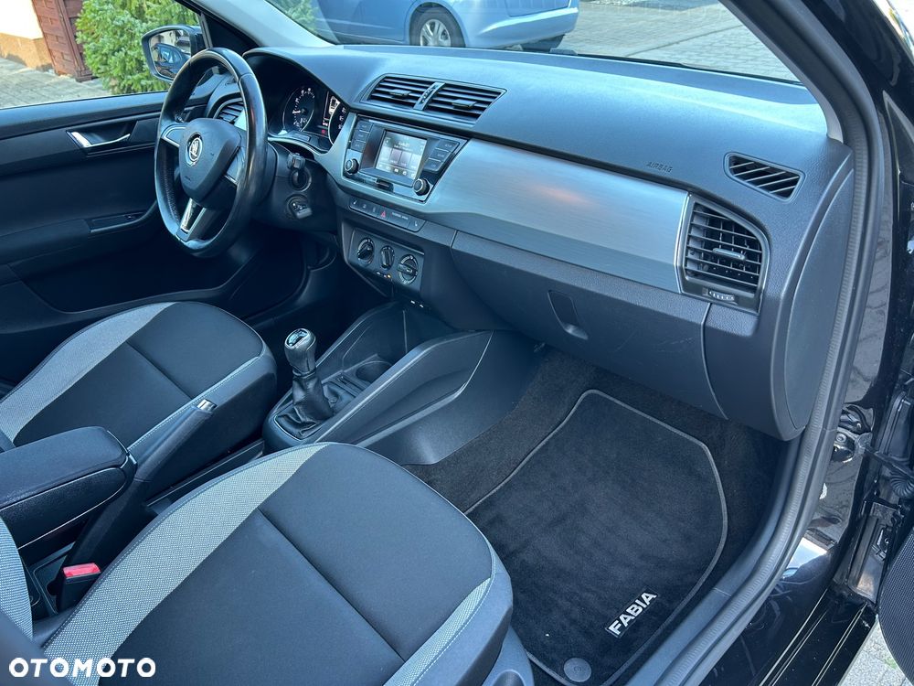 Skoda Fabia 1.0 MPI Ambition - 16