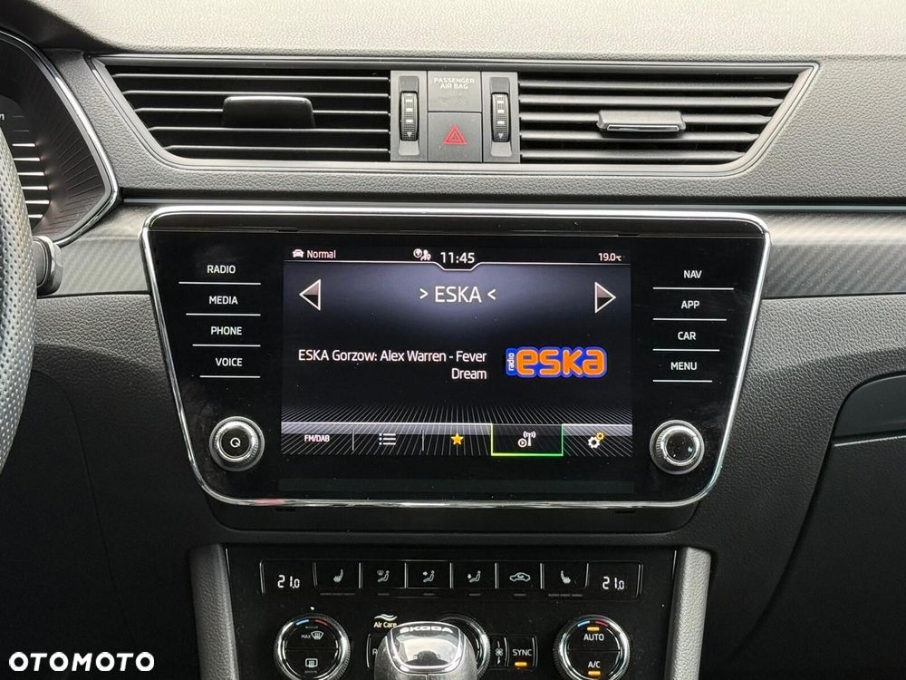 Skoda Superb 2.0 TSI Sportline DSG - 27