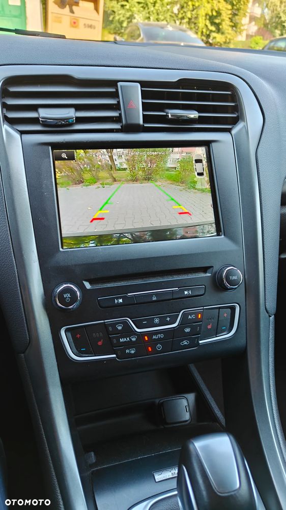 Ford Mondeo 2.0 TDCi STart-Stopp PowerShift-Aut Titanium - 3