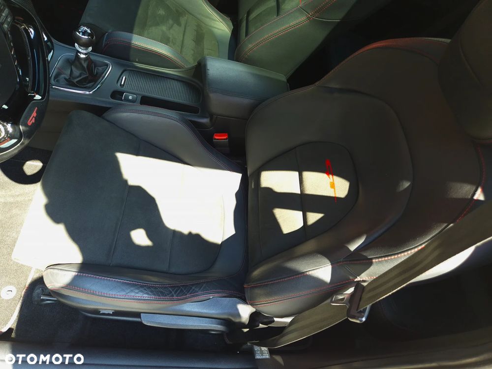 Kia ProCeed 1.6 T-GDI GT-Track - 17