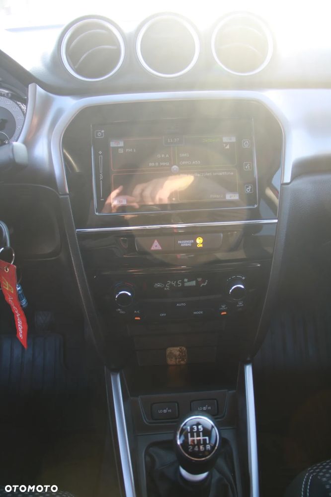 Suzuki Vitara 1.4 Boosterjet SHVS Premium 2WD - 13