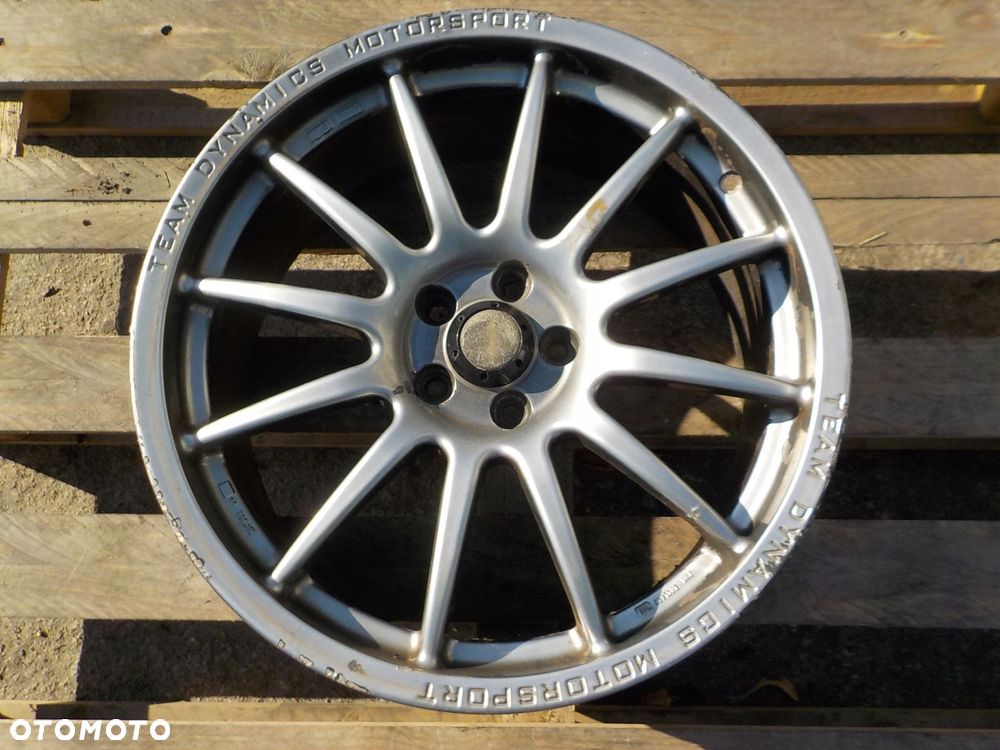 LEON TT GOLF FELGA 18 5X100 TEAM DYNAMICS PRO RACE - 1