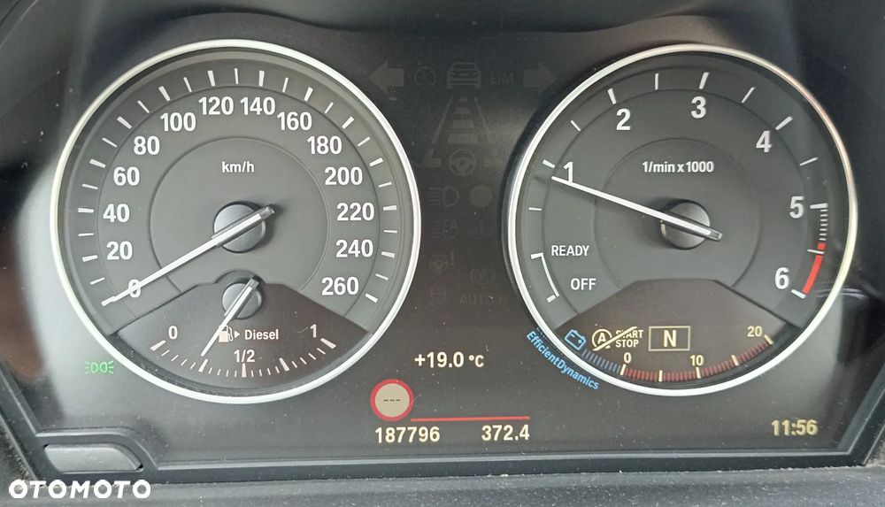 BMW X1 sDrive16d Sport Line - 18
