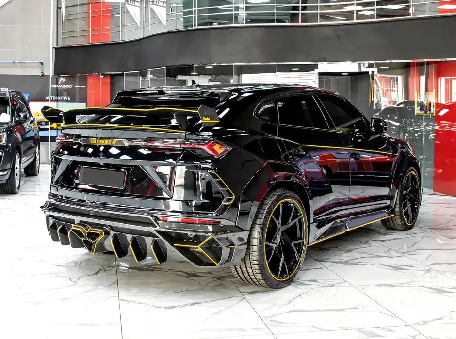 Lamborghini Urus - 4