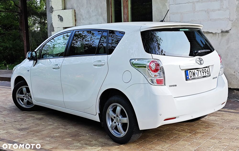 Toyota Verso 2.0 D-4D Sol plus - 12