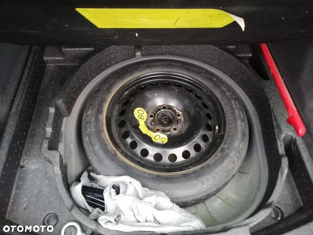 Volvo V50 1.6D DPF Momentum - 9