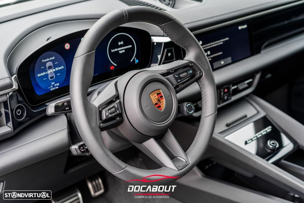 Porsche Macan - 10