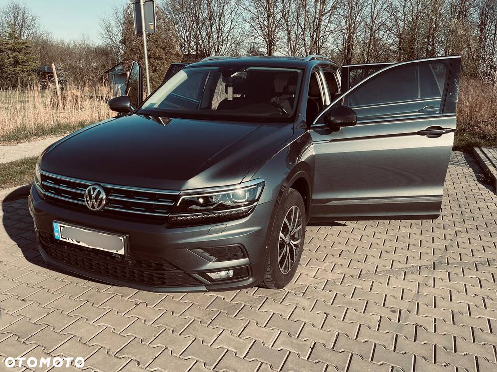 Volkswagen Tiguan Allspace 2.0 TDI SCR Comfortline - 10