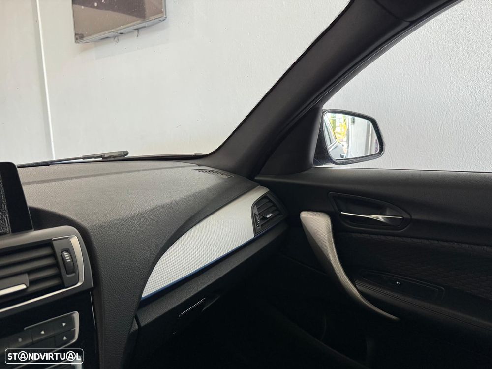 BMW 120 d Pack M - 17