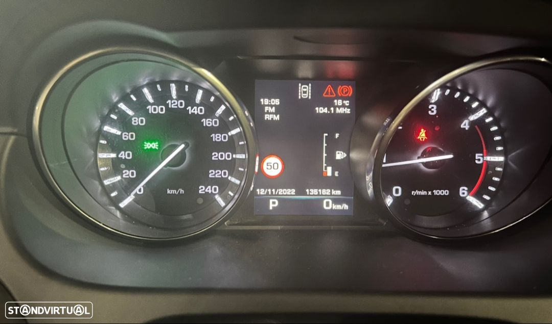 Land Rover Discovery Sport 2.0 TD4 HSE Auto - 21