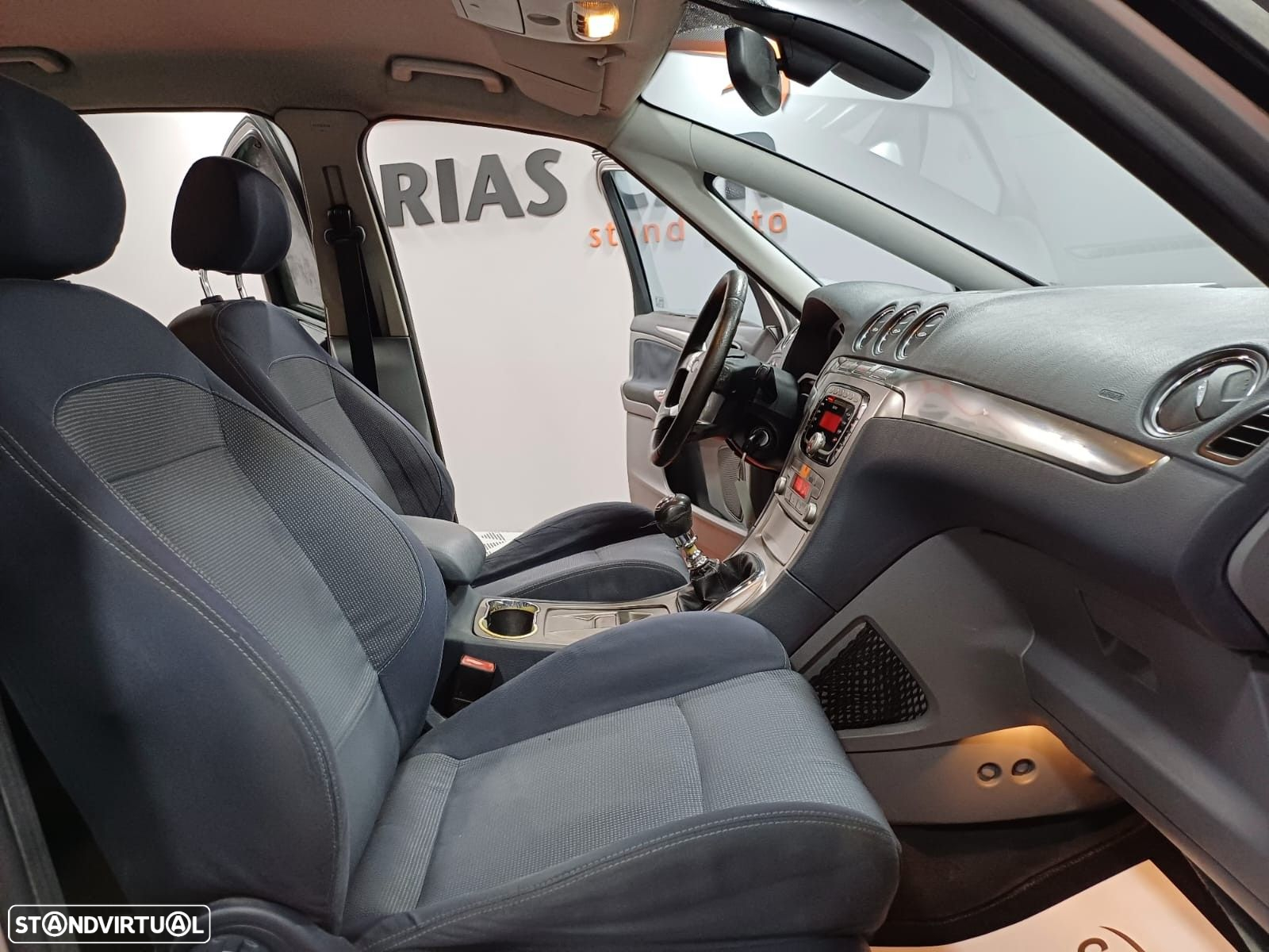 Ford S-Max 1.8 TDCi Titanium 7L - 9