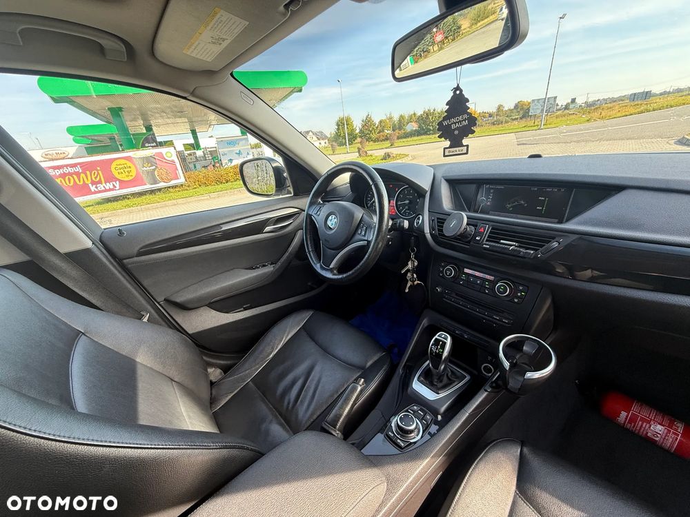 BMW X1 xDrive28i - 7