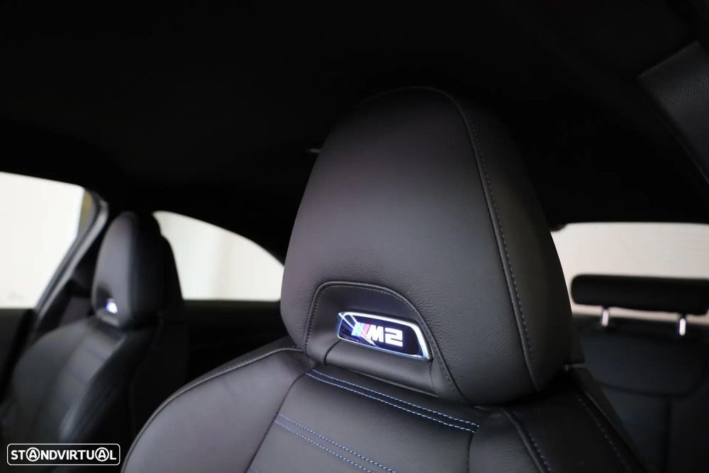BMW M2 Auto - 26