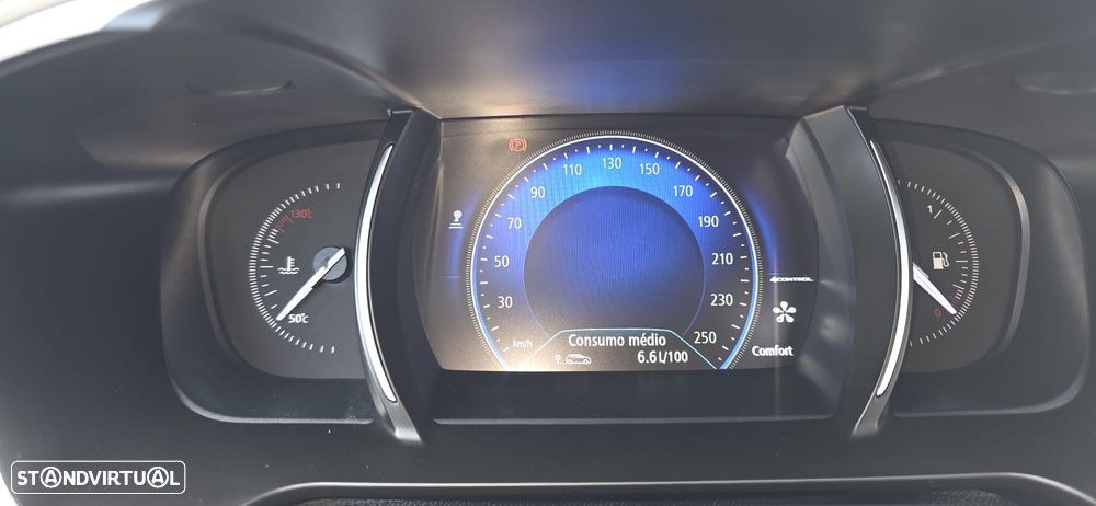 Renault Talisman Sport Tourer 1.7 Blue dCi Initiale Paris - 29