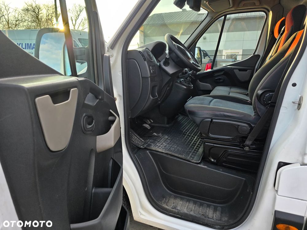 Renault Master - 10