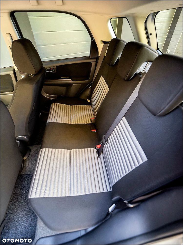 Suzuki SX4 - 8
