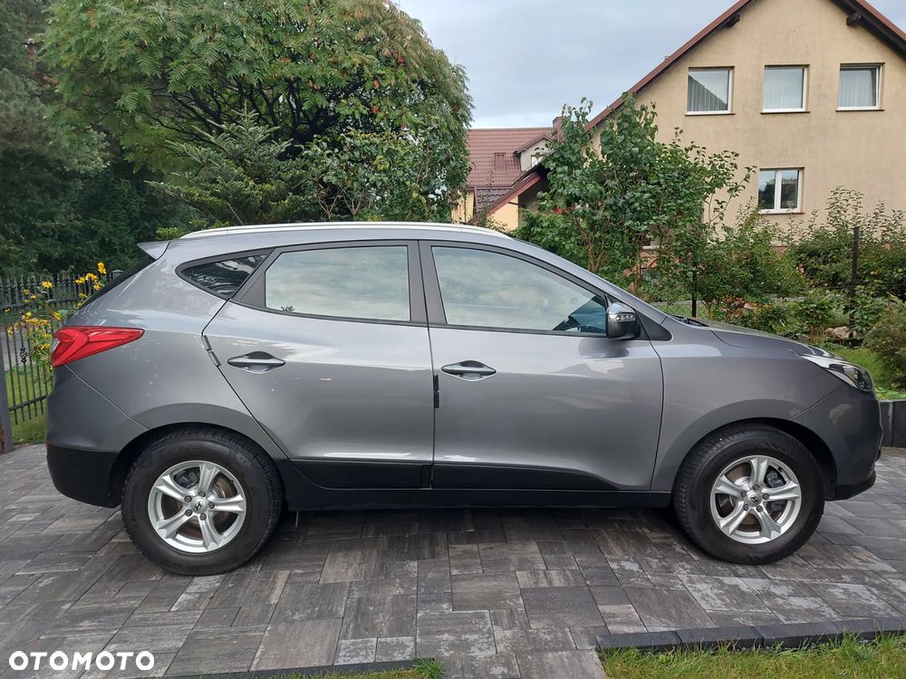 Hyundai ix35 1.6 2WD Fifa World Cup Edition - 2