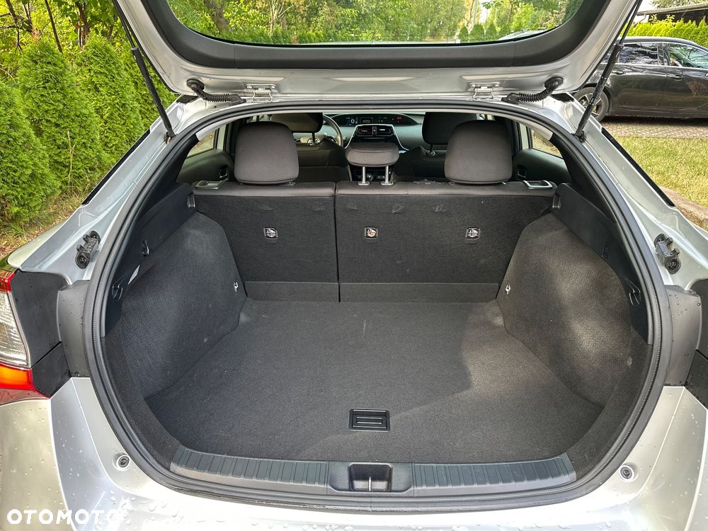 Toyota Prius 1.8 Hybrid Active - 22