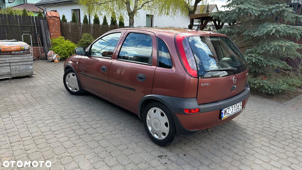 Opel Corsa - 8