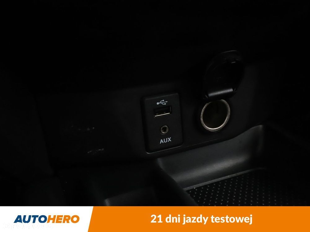 Nissan X-Trail 1.6 DCi Tekna Xtronic 2WD - 24