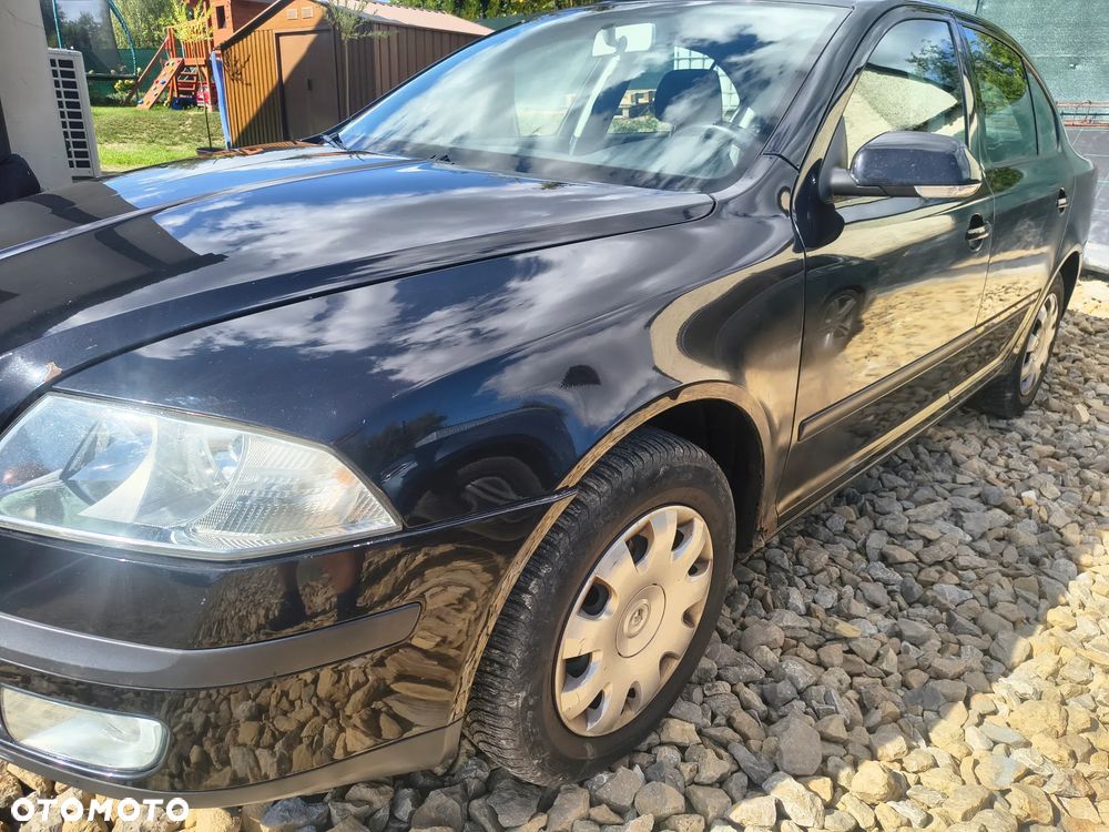 Skoda Octavia 1.6 Ambiente - 7