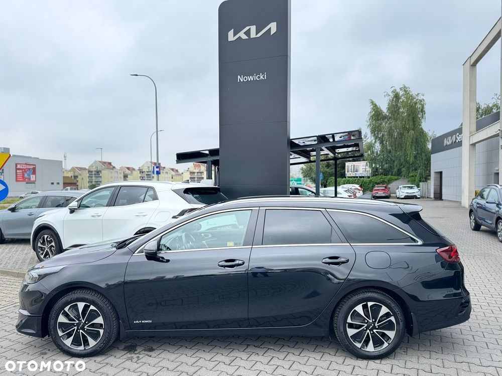 Kia Ceed 1.5 T-GDI Tribute DCT - 3