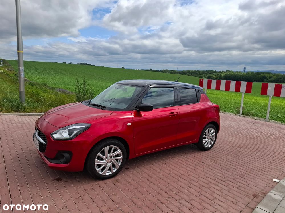 Suzuki Swift 1.2 Dualjet SHVS Premium Plus CVT - 12
